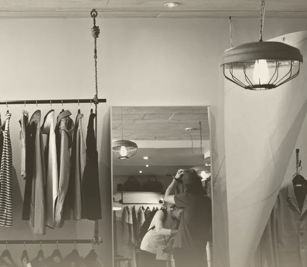 Intérieur d’une boutique de prêt-à-porter
